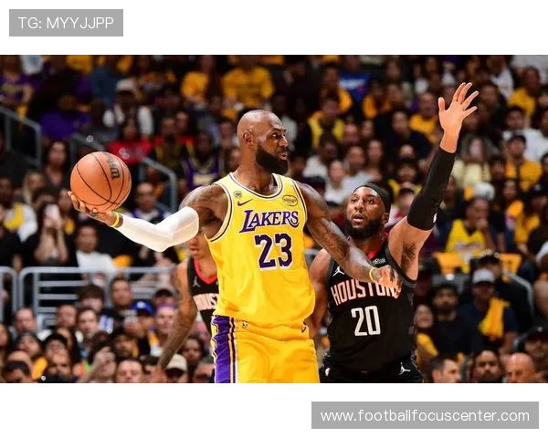 NBA最新战况：詹姆斯带领湖人逆袭勇士 杜兰特再创得分新高